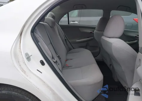 2010 Toyota Corolla Le z USA, uszkodzony, nr VIN JTDBU4EE7A9109822